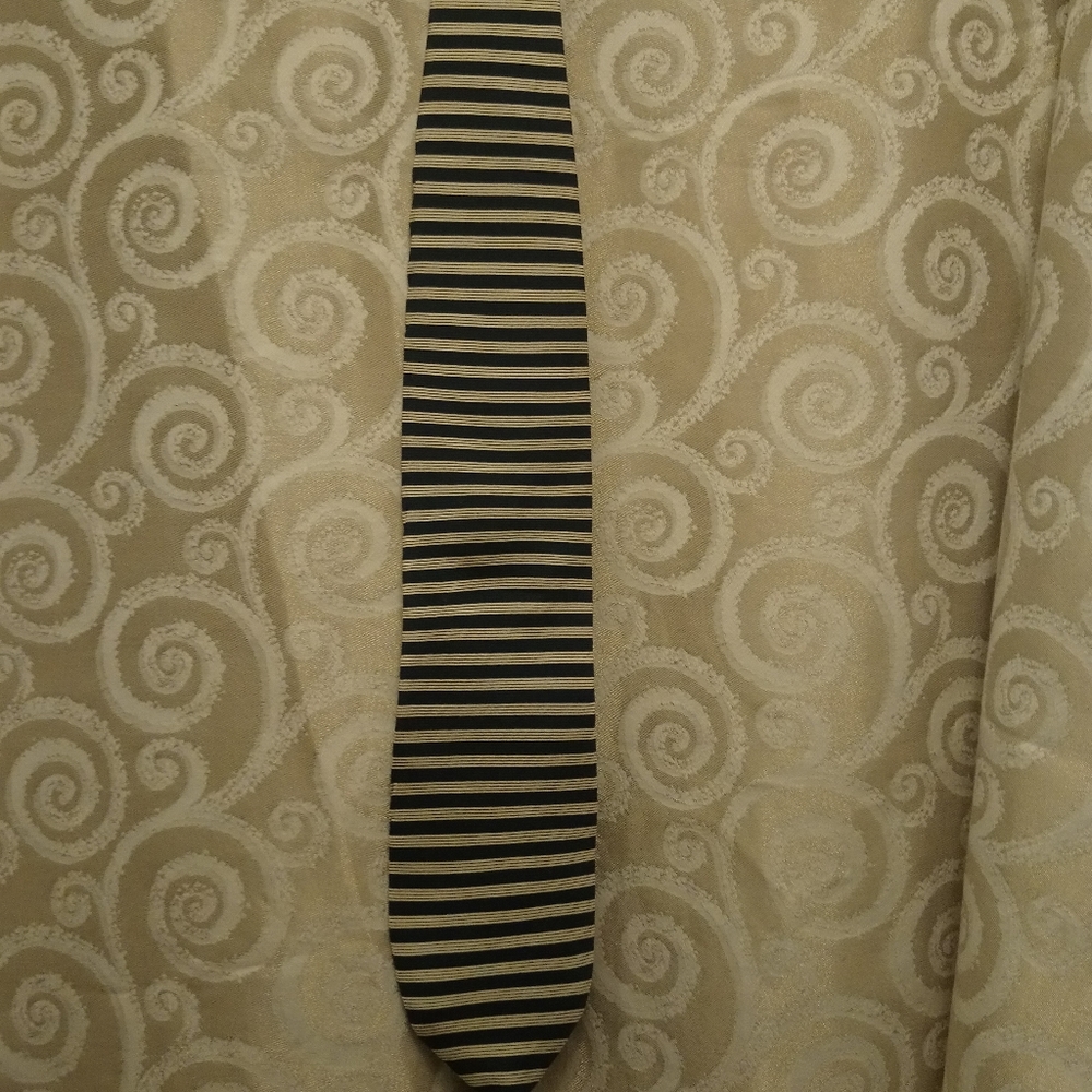 Basic Elements tie - Picture 3 of 3